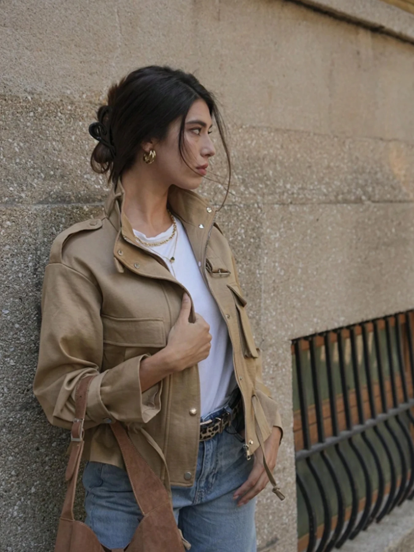 New Women's High-Necked, Single-Breasted, Zippered Short Workwear Jacket, Suitable for Daily Wear