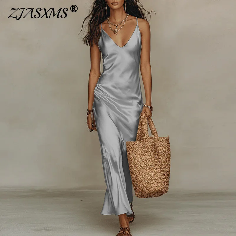 Frühling Sommer Bohemian Strandkleid Sexy Tiefer V-Ausschnitt Einfarbiges Satin Langes Kleid Neues Ärmelloses Ausgeschnittenes Damen Maxikleid