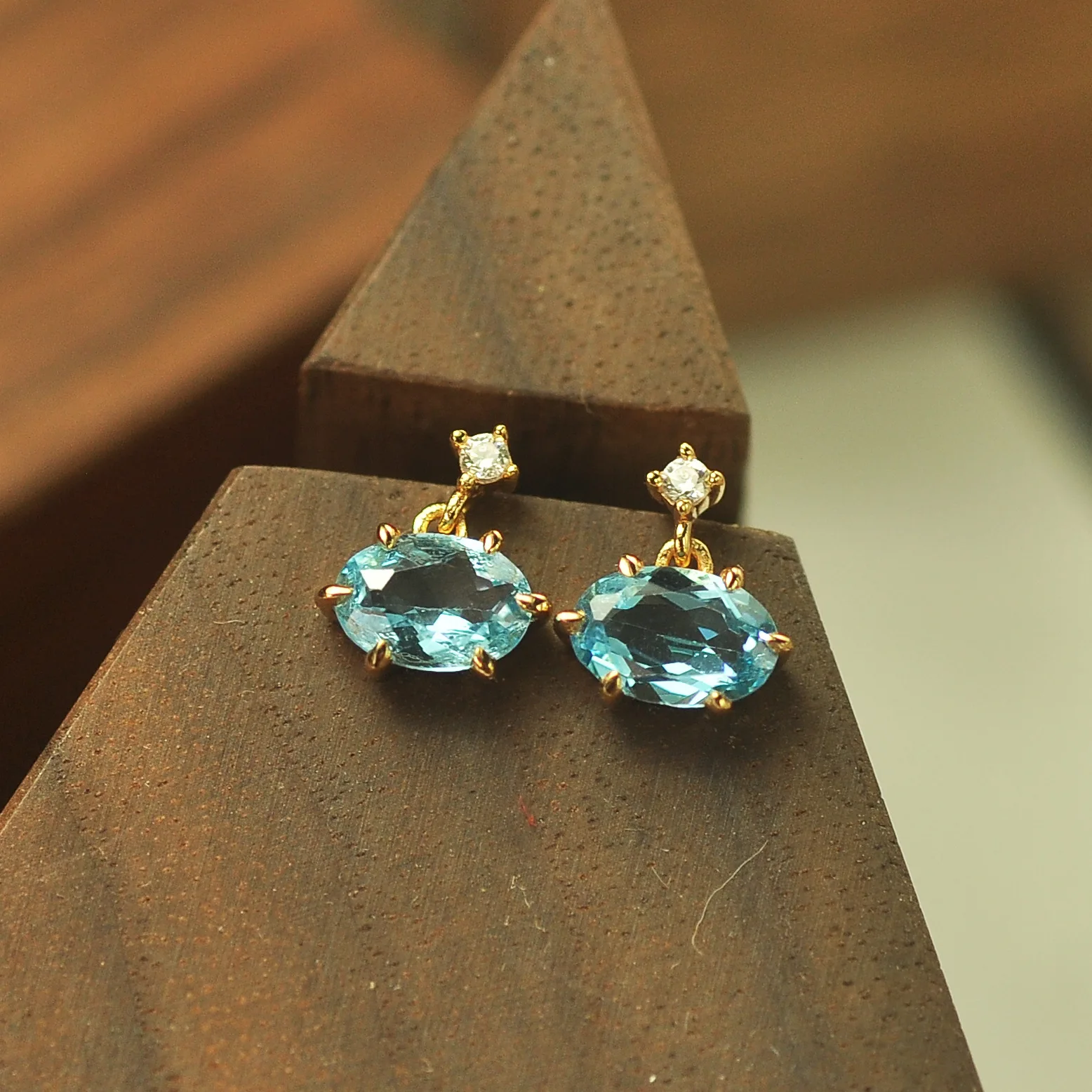 

Luxury Fashion 9K 10 14 18K Real Gold 925 Silver Natural Swiss Blue Topaz Ear Drop Dangle Earring Blue Stone Custom Fine Jewelry