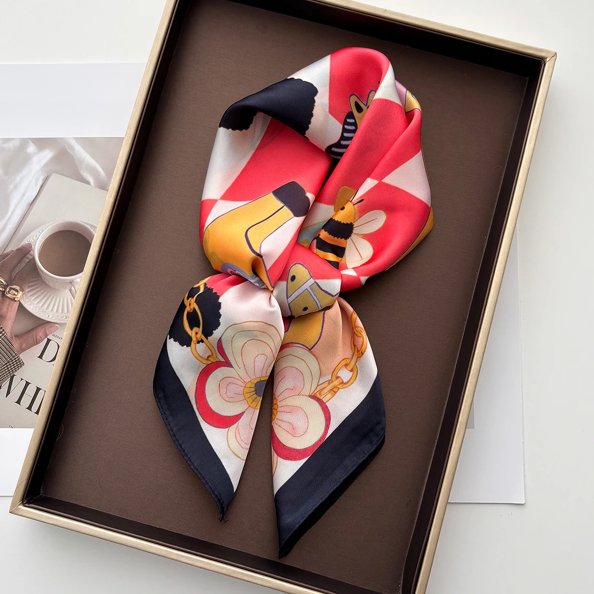 

Fashion Imitation Silk Square Scarf For Women Stylish Printed Scarves Bandanas Luxury Hijab Neckerchief Elegant Shawl Wraps