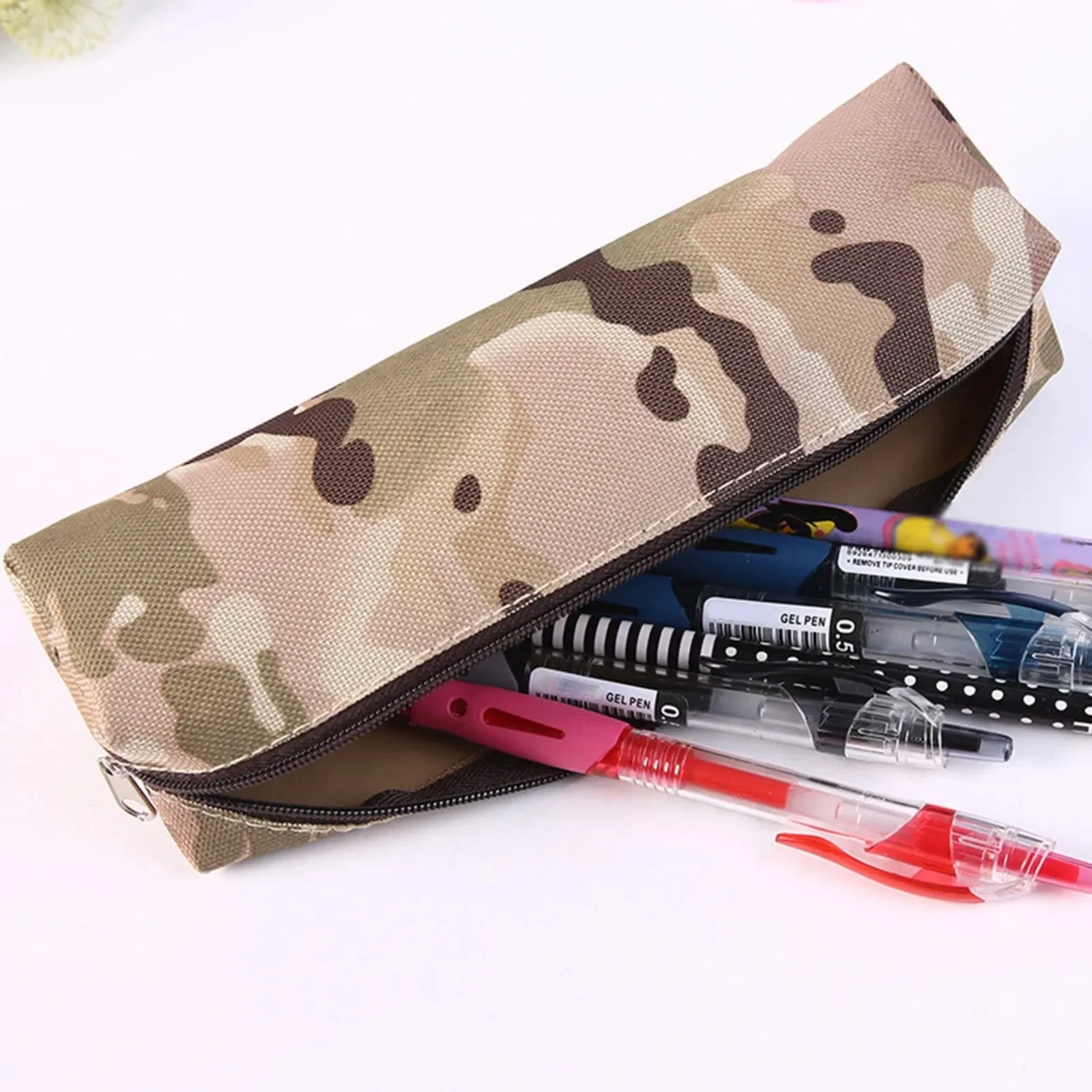 

1Pcs Creative Camouflage Pencil Case Stationery School Supplies for Girls Boys Cute Pencil Bag High Capacity Canvas Pencil Box