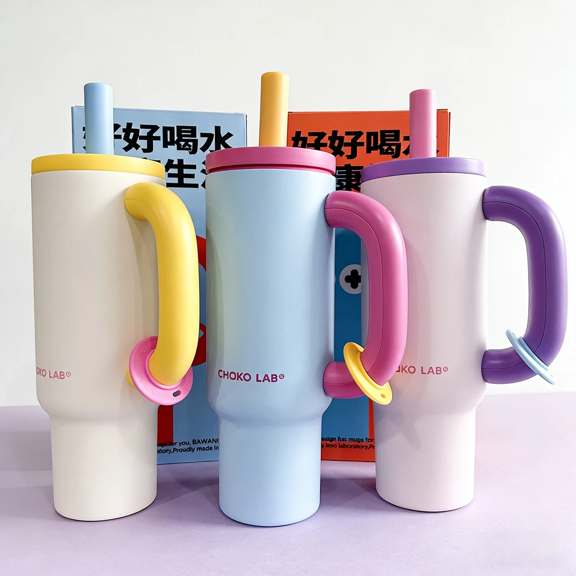

ChaKoLab Large Capacity Insulated Stainless Steel Water Bottle Christmas Gift Ice Dominator Straw Cup Space Man Popular Element