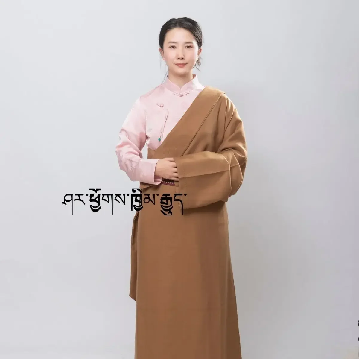 New Tibetan women's Kangba model Guozhuang solid color single-layer robe