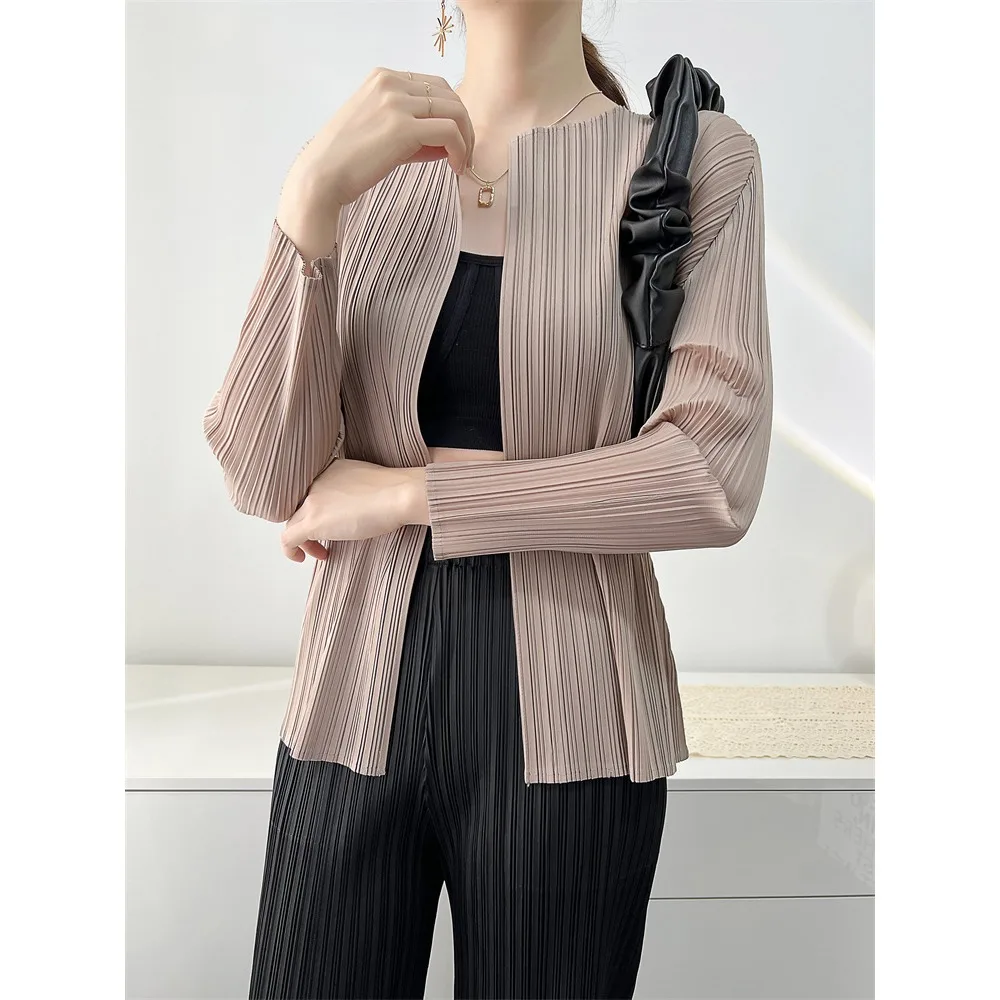 Pleats Pleated Cardigan Jacket Women Long Sleeve Air Conditioner Shirt Comfortable Casual Tops Korea Casual Women\'s Clothing