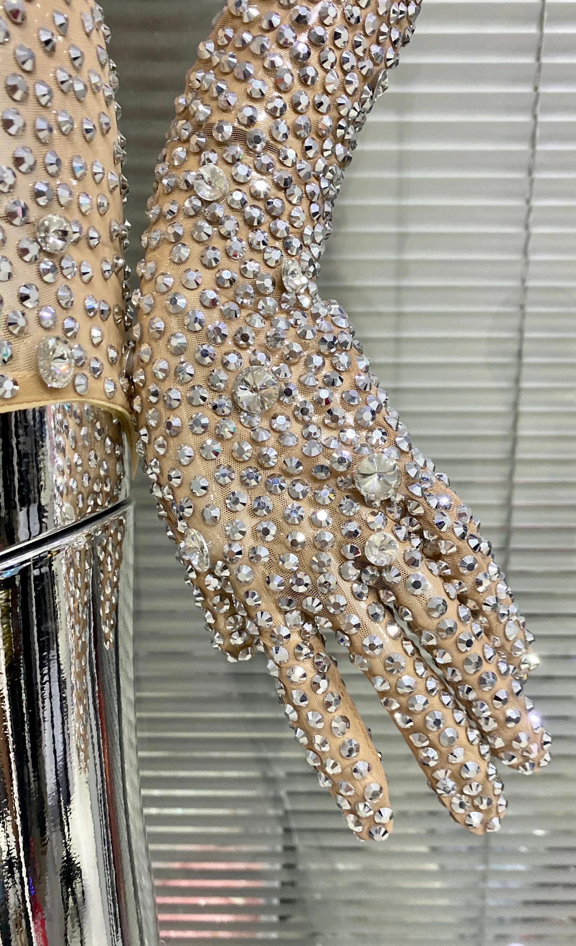 Customized High Shoulder Mesh lace Transparent High Elastic Sequins Sexy Tight Dress Birthday Party Dress Performance Dress