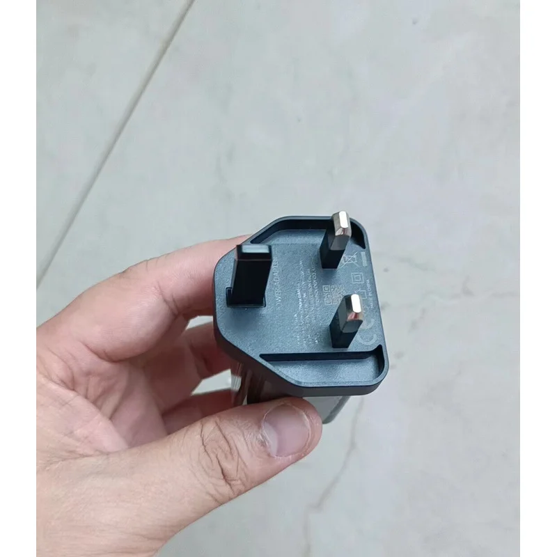 

used FOR DJI QC24-UK Charger Power Adapter Smart Controller Ronin S 24W 12V 2A USB