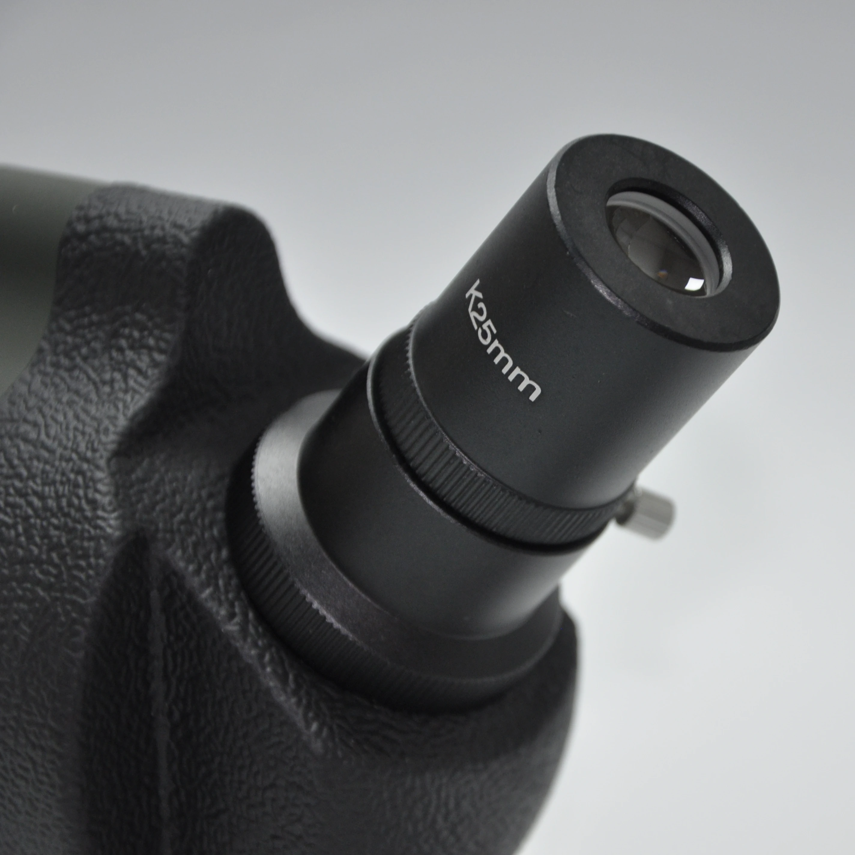High Quality BAK4 Prism 20-60x60 20-60x65 25-75x70 70mm FMC Green Coated Waterproof Spotting Scope for Hunting with Tripod
