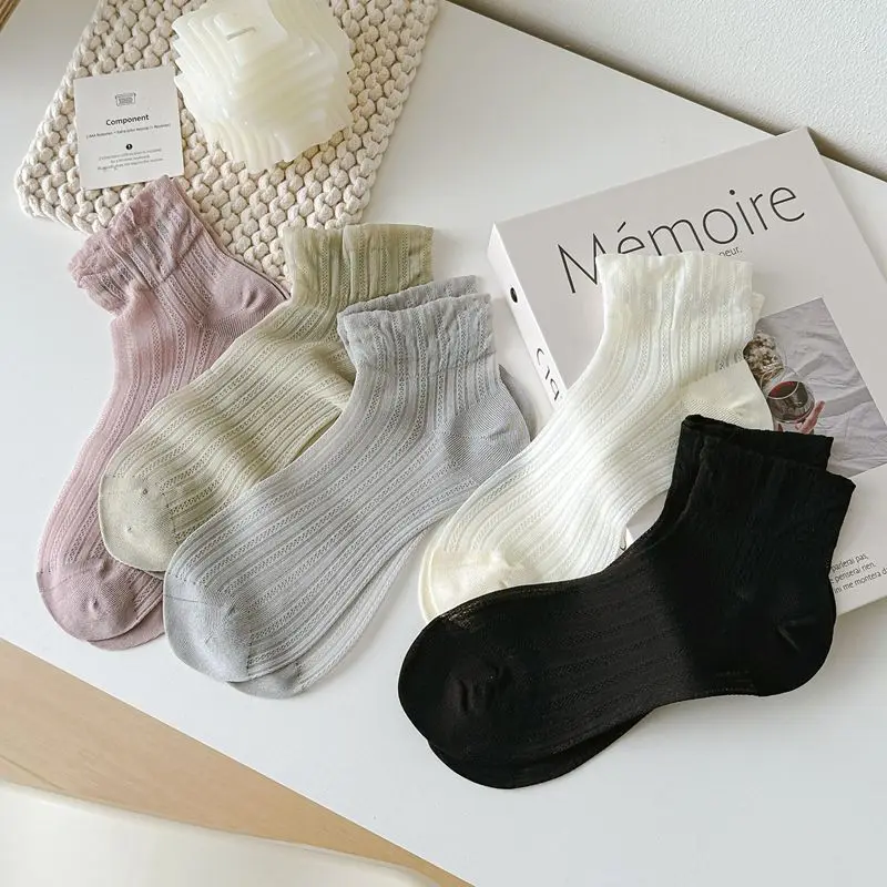 

5pairs/lot Spring/Summer Solid Color Ultra-thin Socks Soft Non-slip Not Fall Off Socks Breathable Trend Girls Socks Wholesale