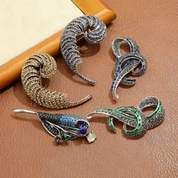 CINDY XIANG Rhinestone Feather Bow Flower Brooch Vintage Fashion Elegant Women Pin New Arrival 2024