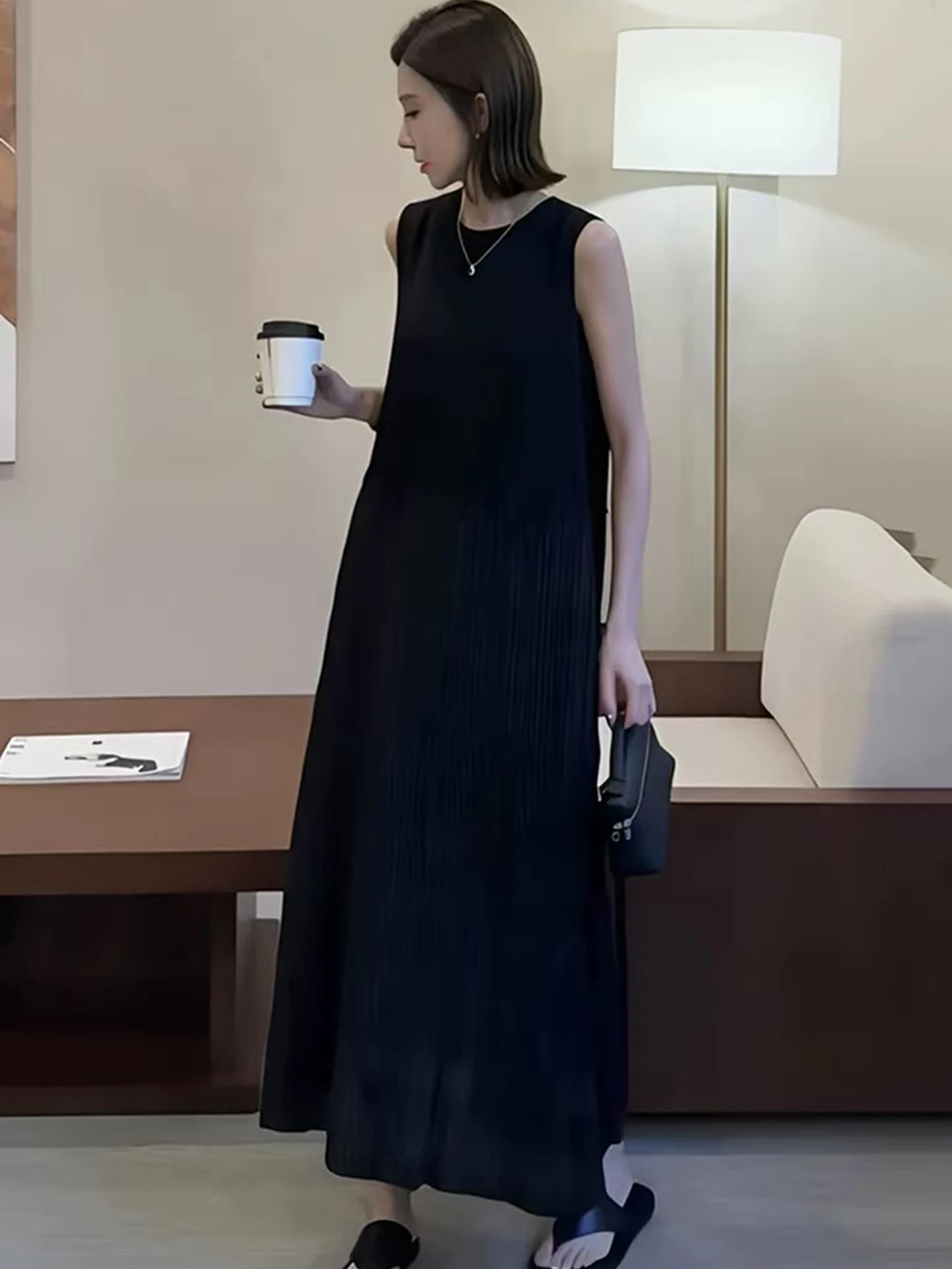 

Skin-friendly Pure Color Vest Dress Sleeveless Fashionable Summer Long Skirt Women's Clothing Comfortable round Neck Pullover