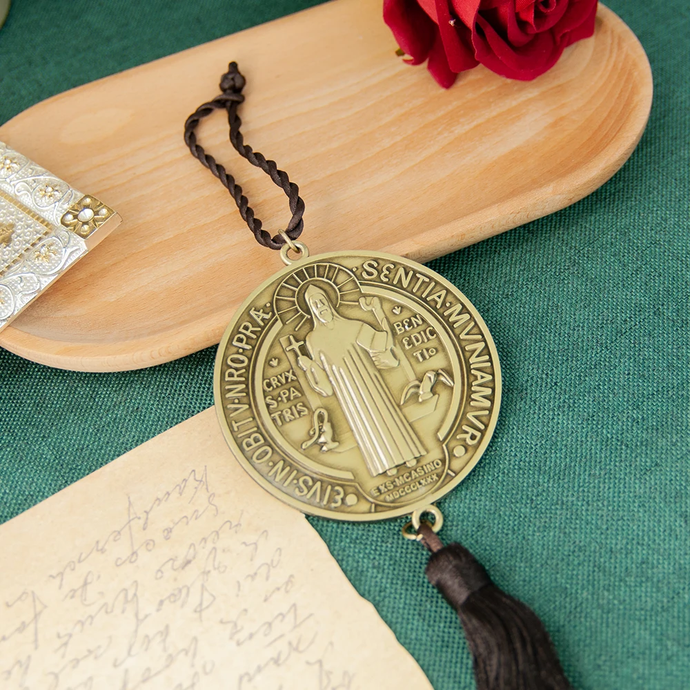 Catholic Saint Benedict Medallion Pendant Necklace Alloy San Benito Collares Choker Necklaces Creativity Gift Wholesale Box Gift