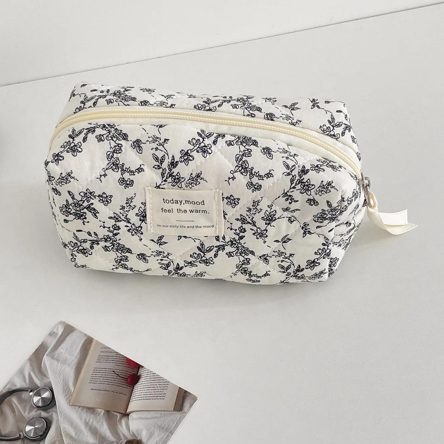 Mode Ins Schwarz Blume Frauen Quilten Taschen Handtasche Reise Veranstalter Kosmetik Make-Up Lagerung Beutel Tragbare Zipper Tote Tasche – Detail 4