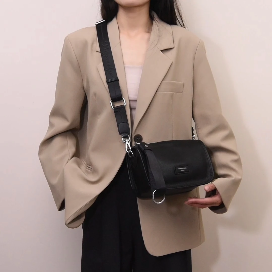 

Women's Genuine Leather Underarm Bag Versatile Fashion Solid Shoulder Commuting Clutch Bag for Everyday Use сумка женская