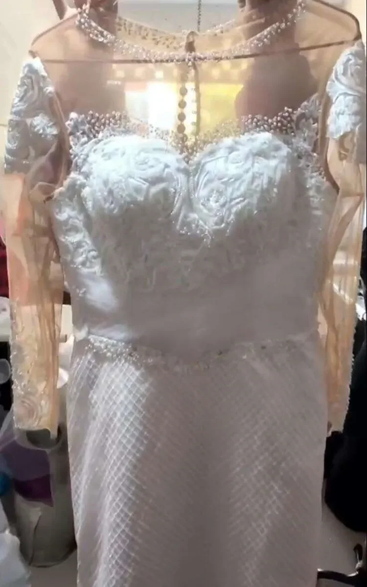 Aangepaste glanzende applicaties kralen trouwjurk Robe De Mariée plus size korset terug lange mouwen zeemeermin bruidsjurk