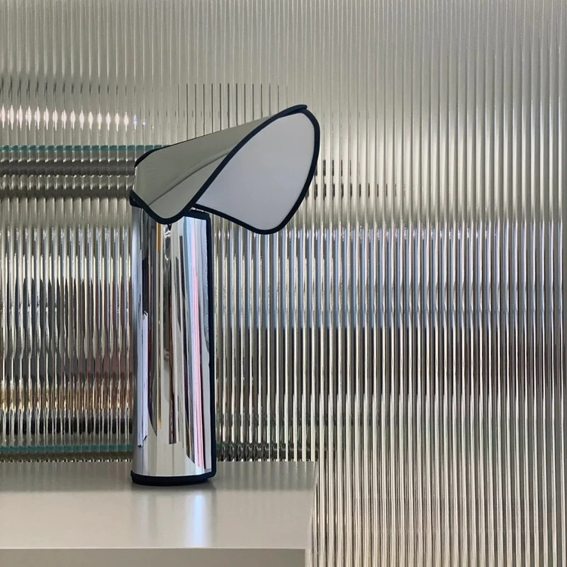 Nordic Minimalist Stainless Steel Hat Design Lighting Desk Lamp Unique Bedroom Decoration Light Luxury LED Desk Lamp