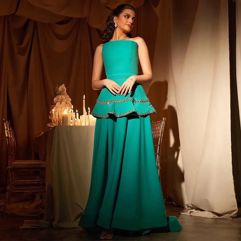Elegant Green Evening Formal Dresses Strapless Sleeveless Crystals Satin A-line Prom Pageant Party Dresses Birthday Vestidos