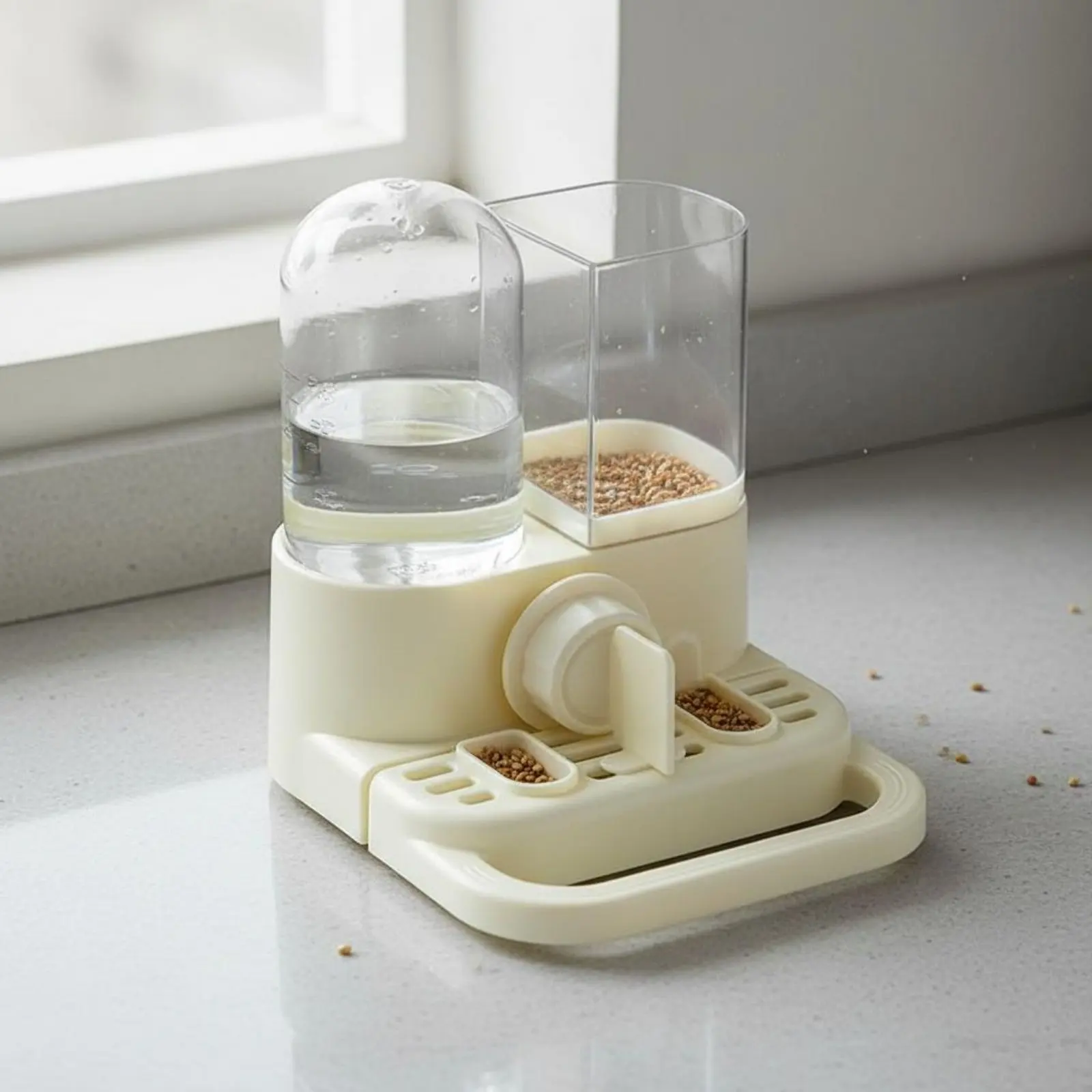 

2-in-1 Avian Dispenser and Waterer See-Through Transparent Container Automatic Parrot Dispenser Pet Supplies Large Capacity