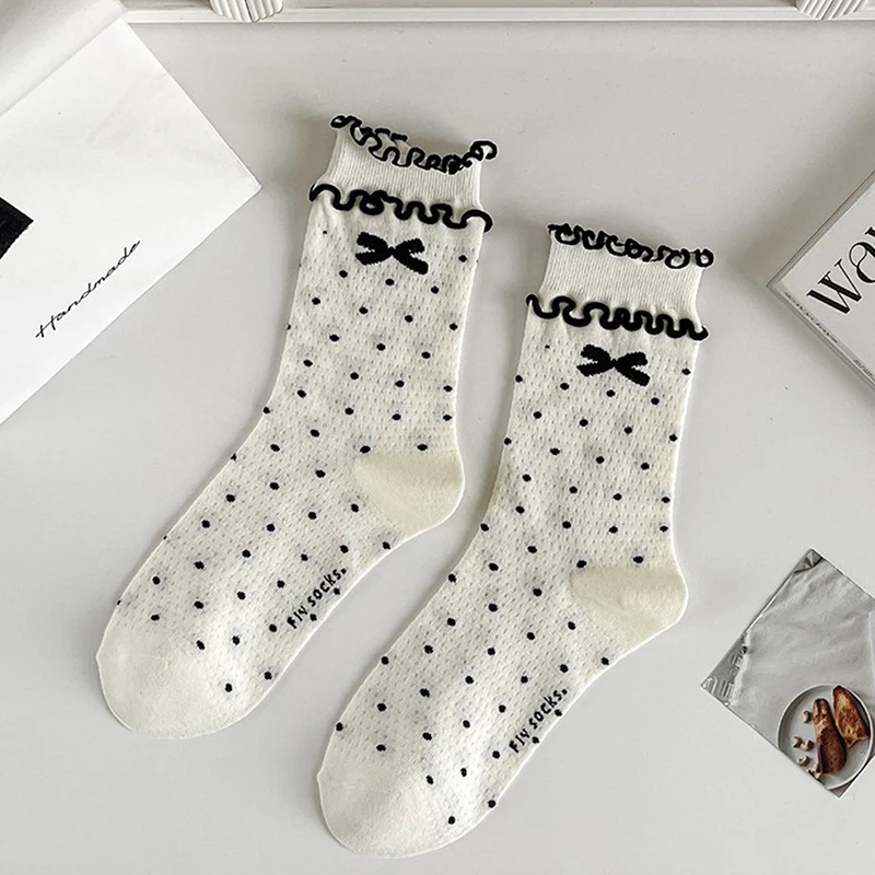 Kave 2024 Frühjahr/Sommer Süße Lolita Ballett Stil Ultradünne Atmungsaktive Socken Für Frauen Spitze Bogen Haufen Socken Großhandel