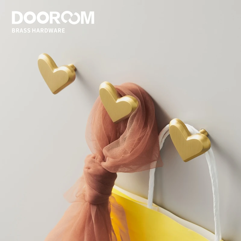 Dooroom Brass Heart Shaped Furniture Handles Wardrobe Dresser Cupboard Cabinet Drawer Shoe Box Knobs Clothes Hangers Wall Hooks