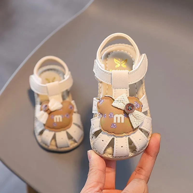 

Baby Beach Shoes with Cute Bears Kids Sandals Non-slip T-strap 2025 Summer New Baby Girls Walking Shoes Soft Sole Size 16-20