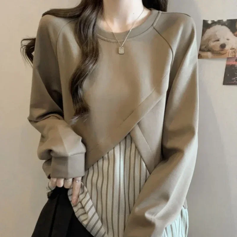 

Толстый мм, большие размеры, закрывающий живот, свободный полосатый лоскутный топ из двух предметов, женская утягивающая универсальная рубашка на плечах JJ945