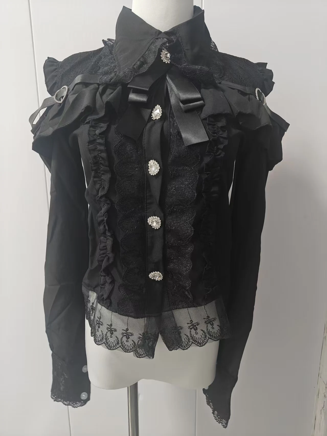balck shirt 03