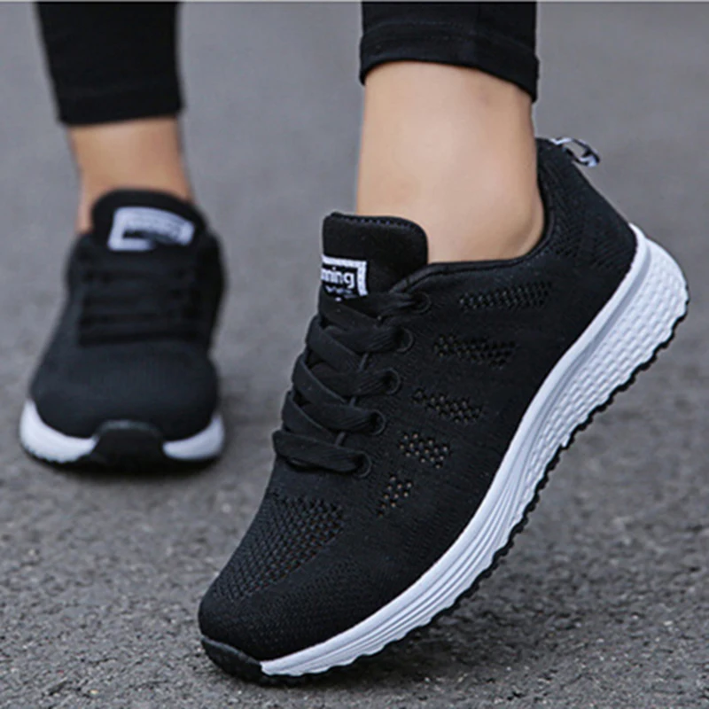 2024 New Breathable Women\'s Sneakers Fashion Comfortable Outdoor Sneakers Women Mesh Fabric Lace Up Ladies Shoes Female Footwear