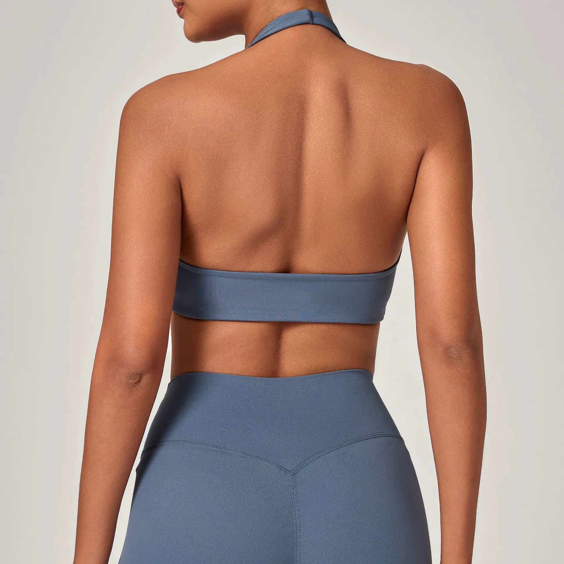 Gym Workout Sports Breathable Halter Yoga Bras Tight-Fitting Open Back Outdoor Sports Running Fitness Top with Built-in Bra Cups