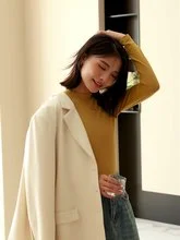 

Long Sleeve T-Shirts Women Cotton Botanical Tops Slim Fit Lightweight Spring Feminine Classic Romantic Cottagecore Daily Natural