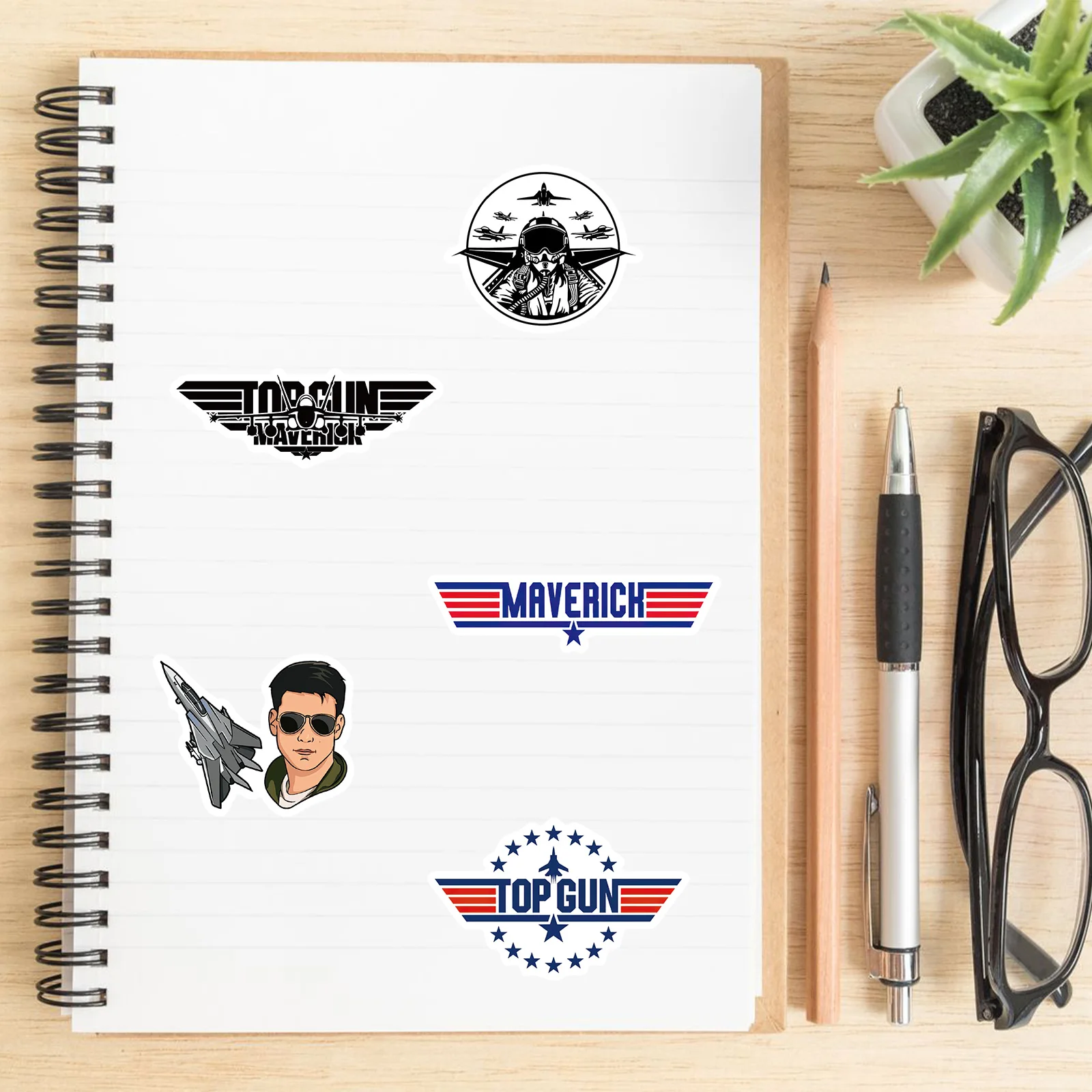 50PCS Top Gun Maverick Tom Cruise Stickers Catoon Waterproof Graffiti Vinyl Decals Laptop Toy Kid Gifts