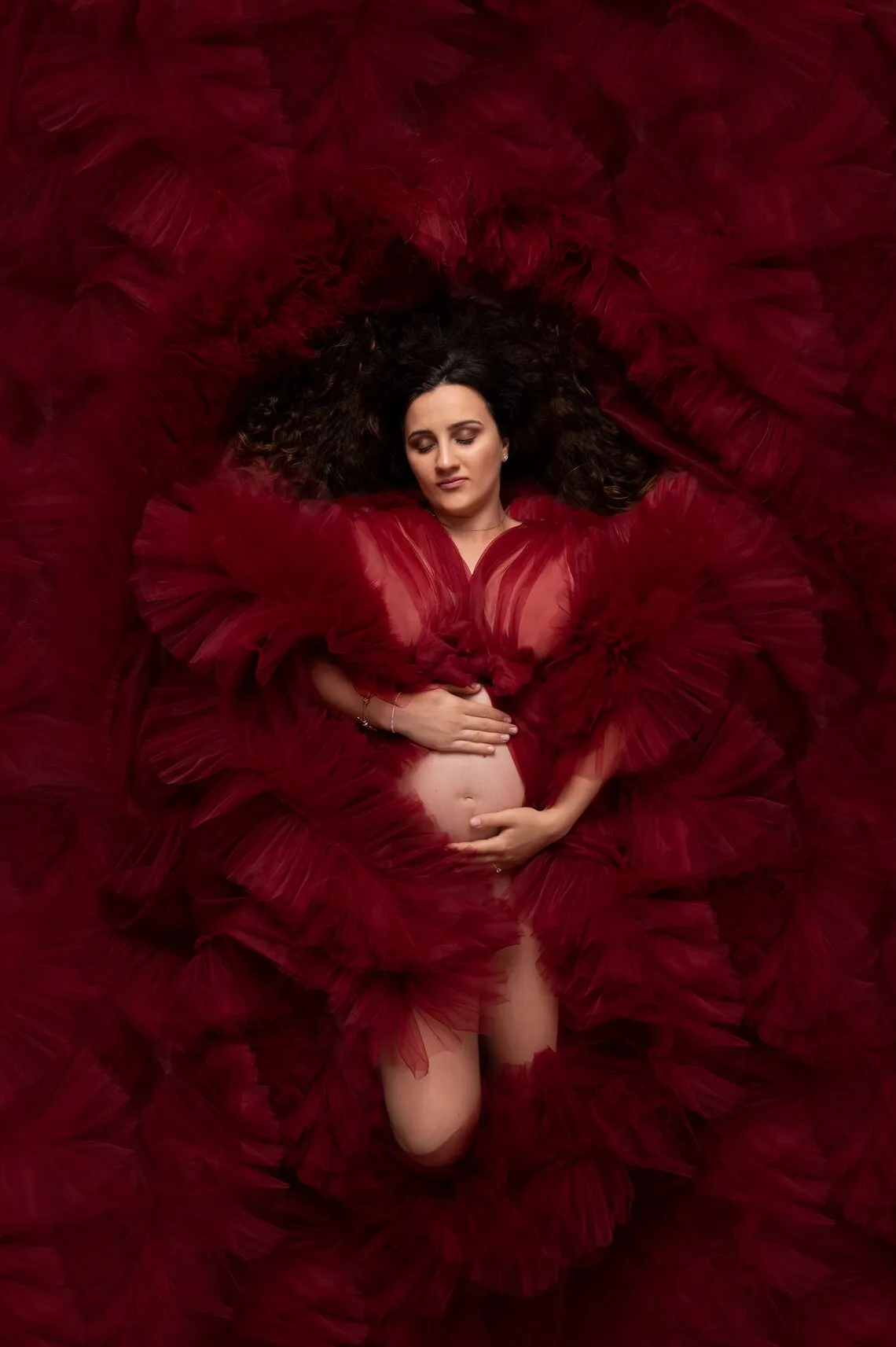 Elegant Long Sleeve Ball Gown Tulle Robes Dressing Gown for Photoshoot Pregnant Women Dresses Red Tulle Ruffles Maternity Dress