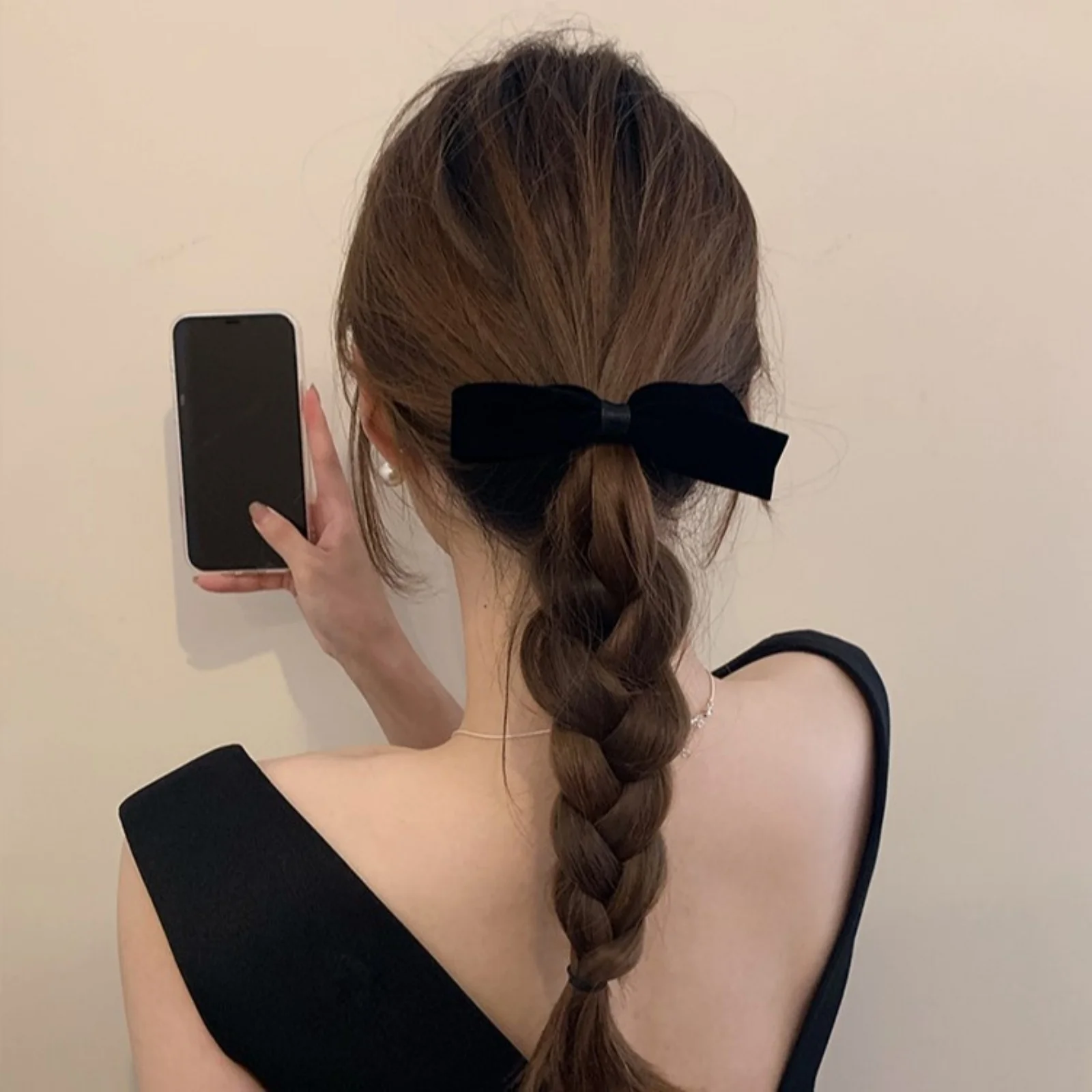 2PCS Simple Temperament Black Velvet Bow Hair Clip Side Clip Side Hair Card Female New Duckbill Clip Headdress Hair Accessories image 4