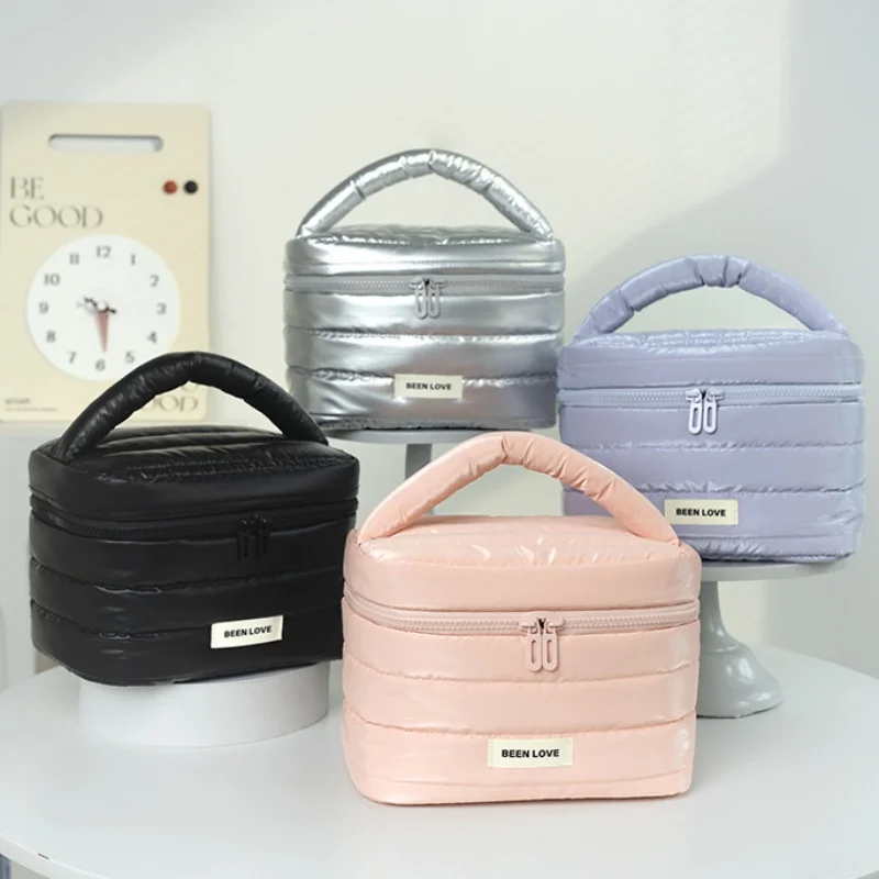 Large Capacity Makeup Bag Multifunctional Storage Portable Cosmetic Bag Travel Organizer Washable Skin Care Handbag