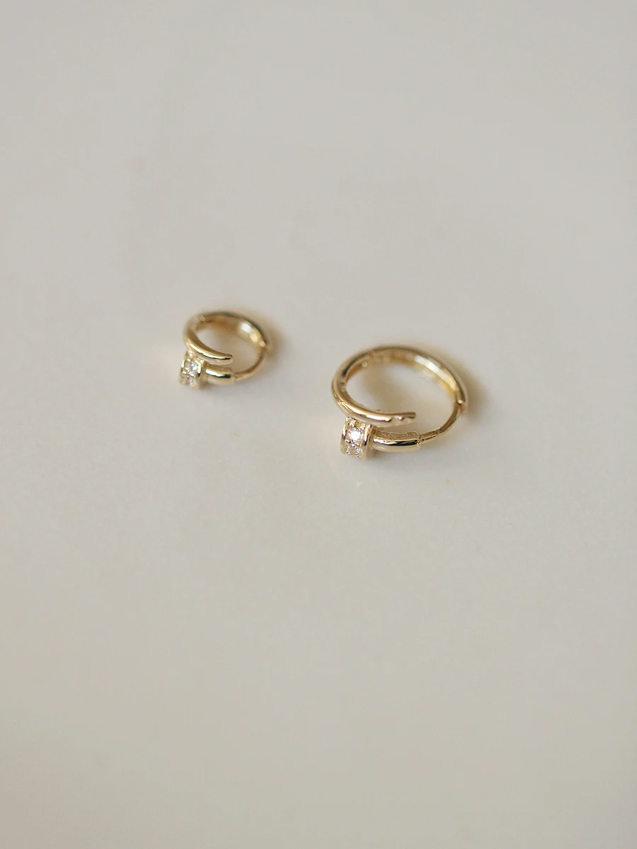 GOLDtutu 9k Ture Gold Earrings with Small Nails, Korean Design Sense, Fashionable, New Arrival, 2021, kj424