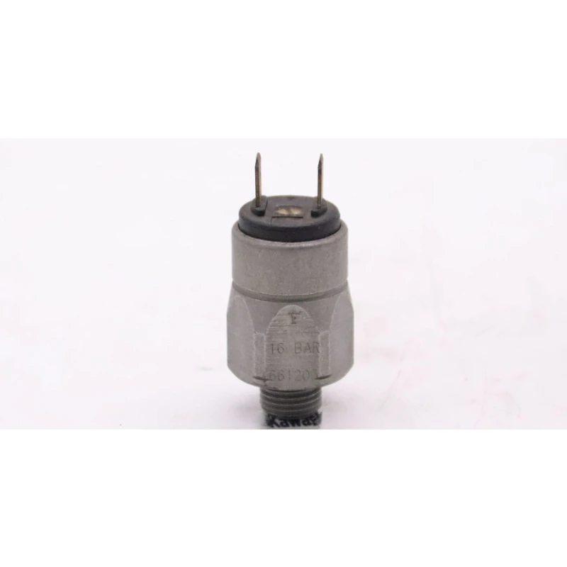 1 pcs Excavator Parts for XCMG LiuGong Sany Heavy Industry Engine 661203 Oil Pressure Sensor Switch 660903