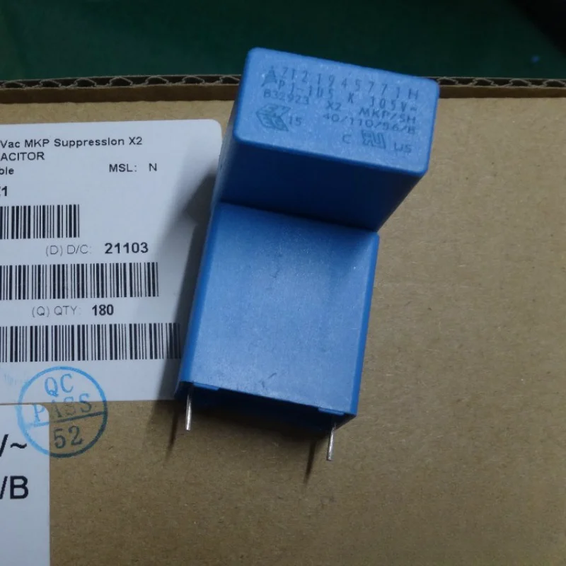 

5 шт. 1,5 мкФ 305 В переменного тока 1u5 155 10% 22 мм пленочный конденсатор B32923D3155K