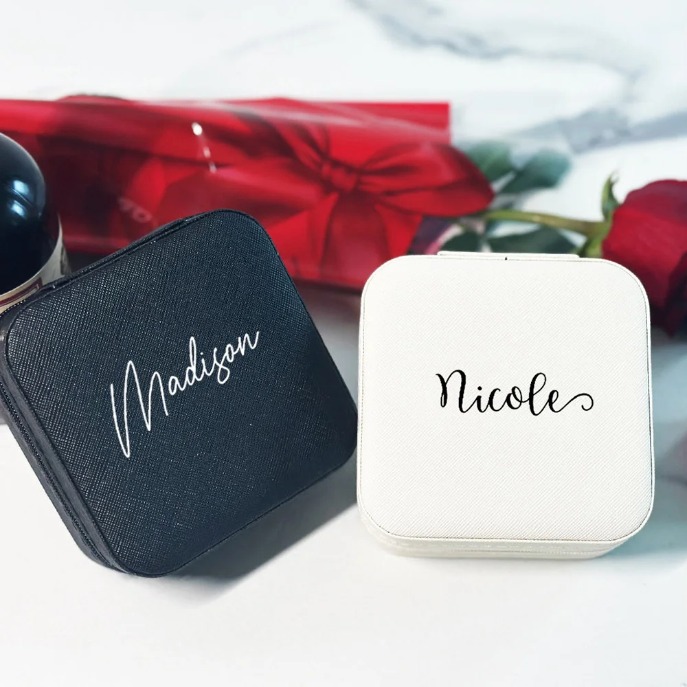 Personalized Square Jewelry Box Wedding Party Bridesmaid Gifts For Her Custom Name Travel Jewelry Case Bridal Shower Party Favor