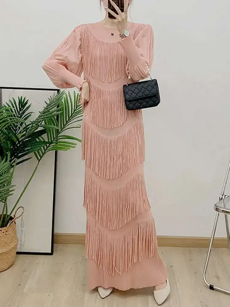 Geplooide jurk met kwastjes, dames, ronde hals, volledige mouw, chique elegante dame, 2025, zomer, nieuwe mode, casual dame, lange avondjurken