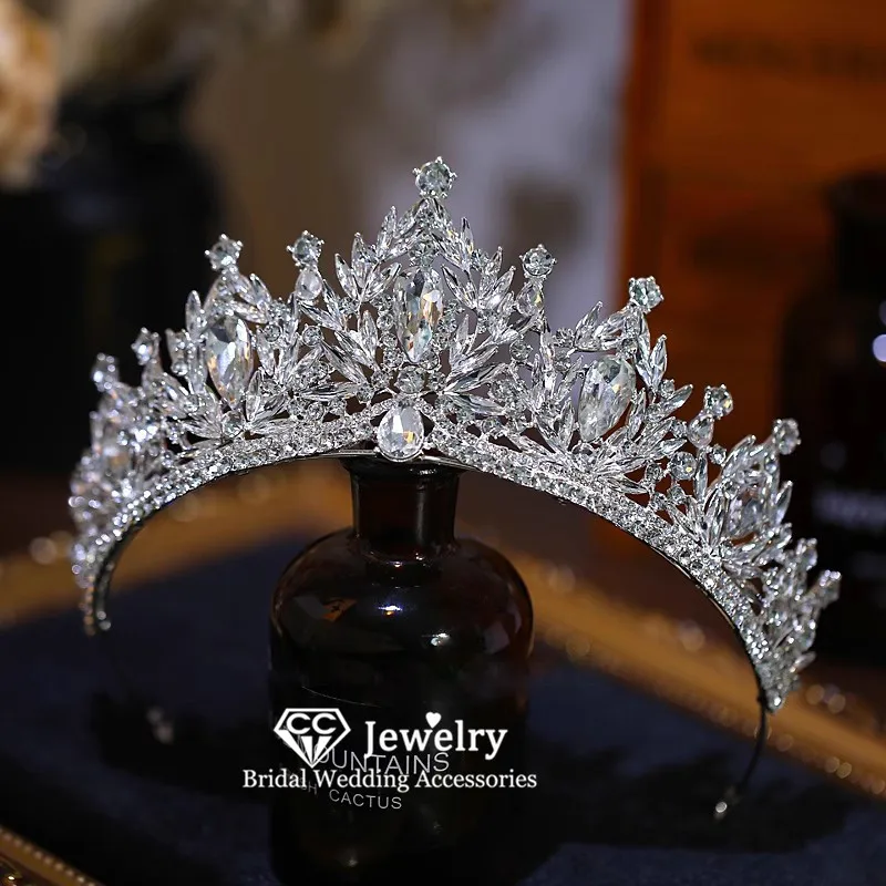 CC Crystal Tiaras Wedding Accessories Bridal Headbands Engagement Hair Ornaments Women Crowns Leaf Shape Shining Coronets YQ223