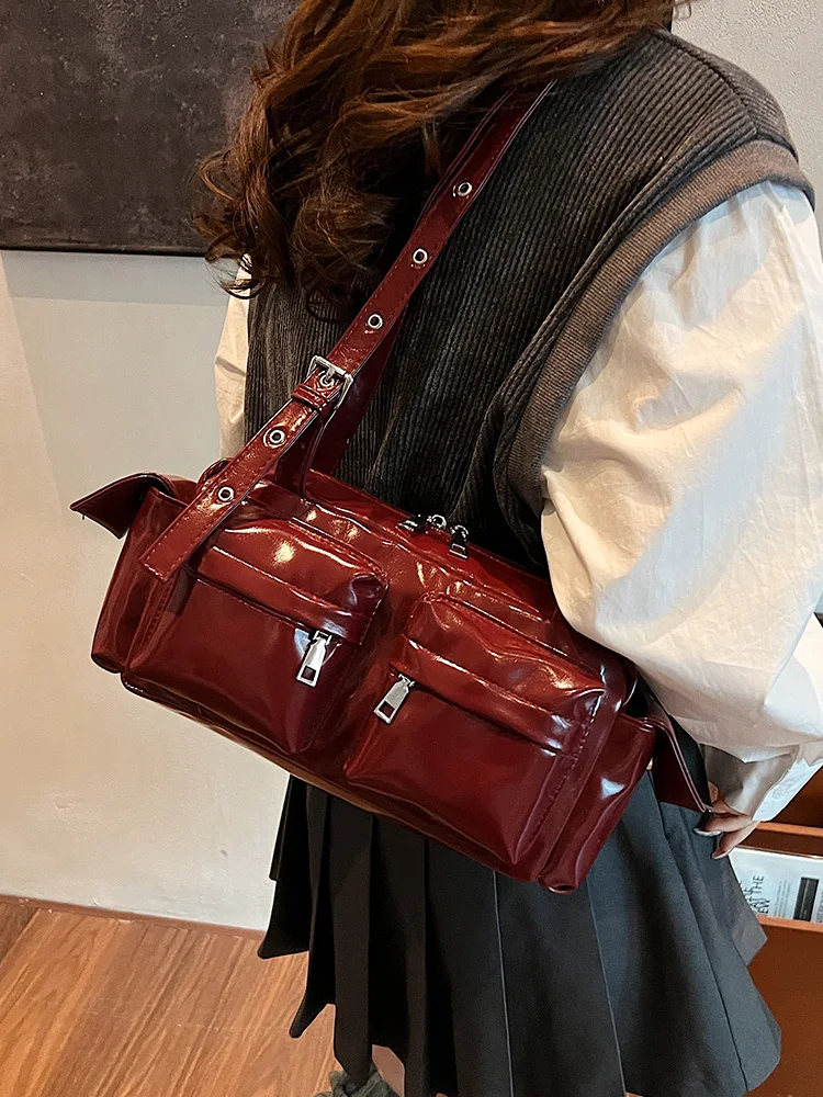 

Ankela Red Bag Versatile Korean Armpit Commuting Pillow Bag High-quality Texture Multi-pocket Motorcycle Personality Handbags