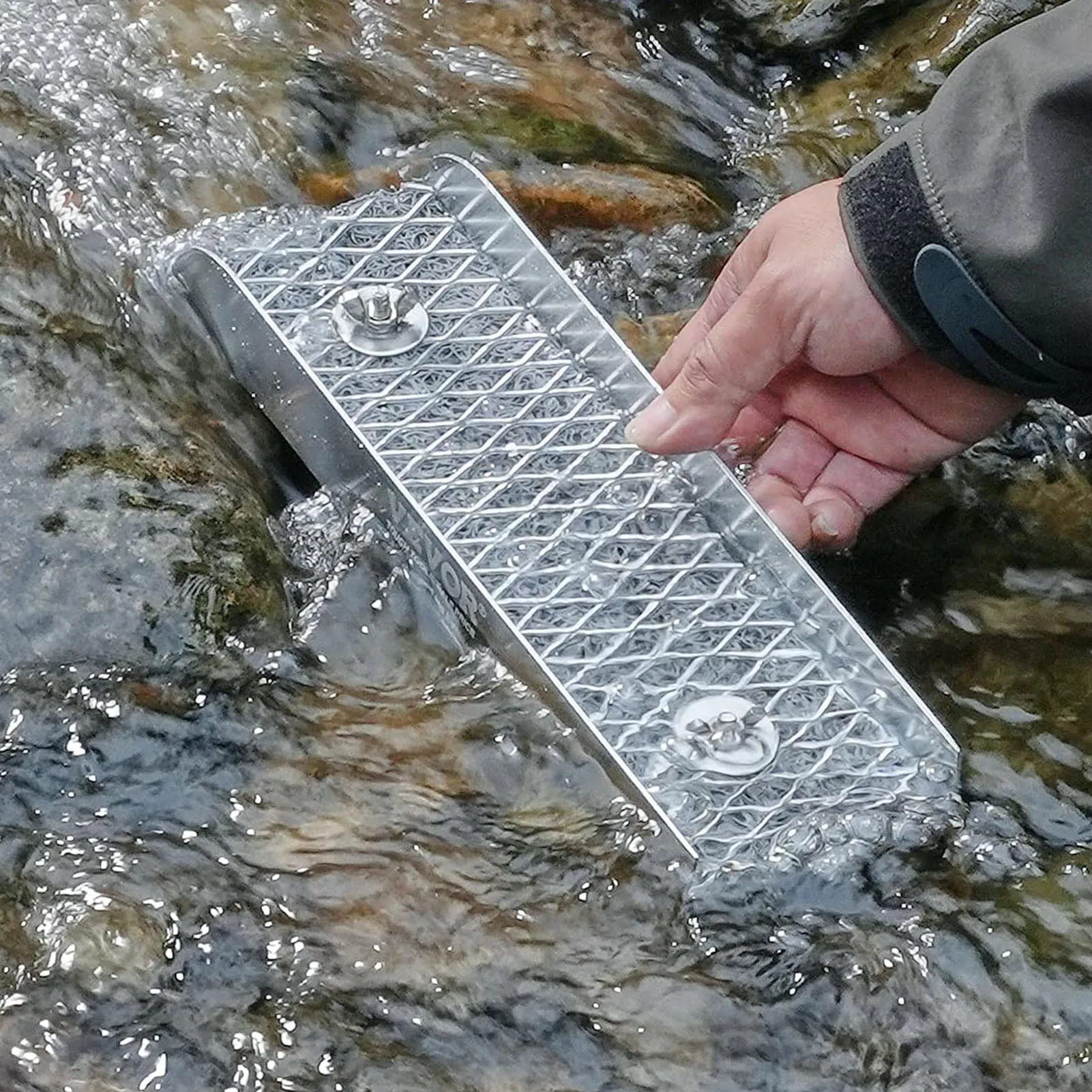 12 Inch Gold Panning Trough Aluminum Alloy Portable Sluice Box Prospecting Pan and Sieve Kit Drawstring Backpack