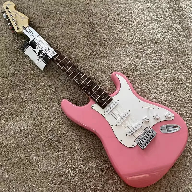 

D914 ST Guitar Genuine Xavier Pink Color SSS Pickups Tremolo 22F Rosewood Made in TAIWAN Factory Authorised with Bag