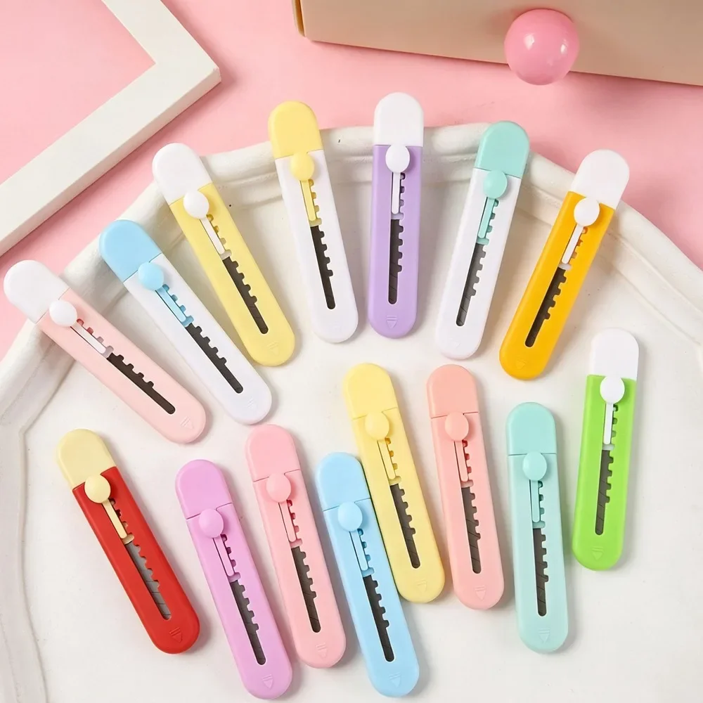 Random Color 5Pcs Mini Cartoon Utility Knife Portable Unboxing Cutter Student Scrapbooking Paper Wallpaper Trimming Tool
