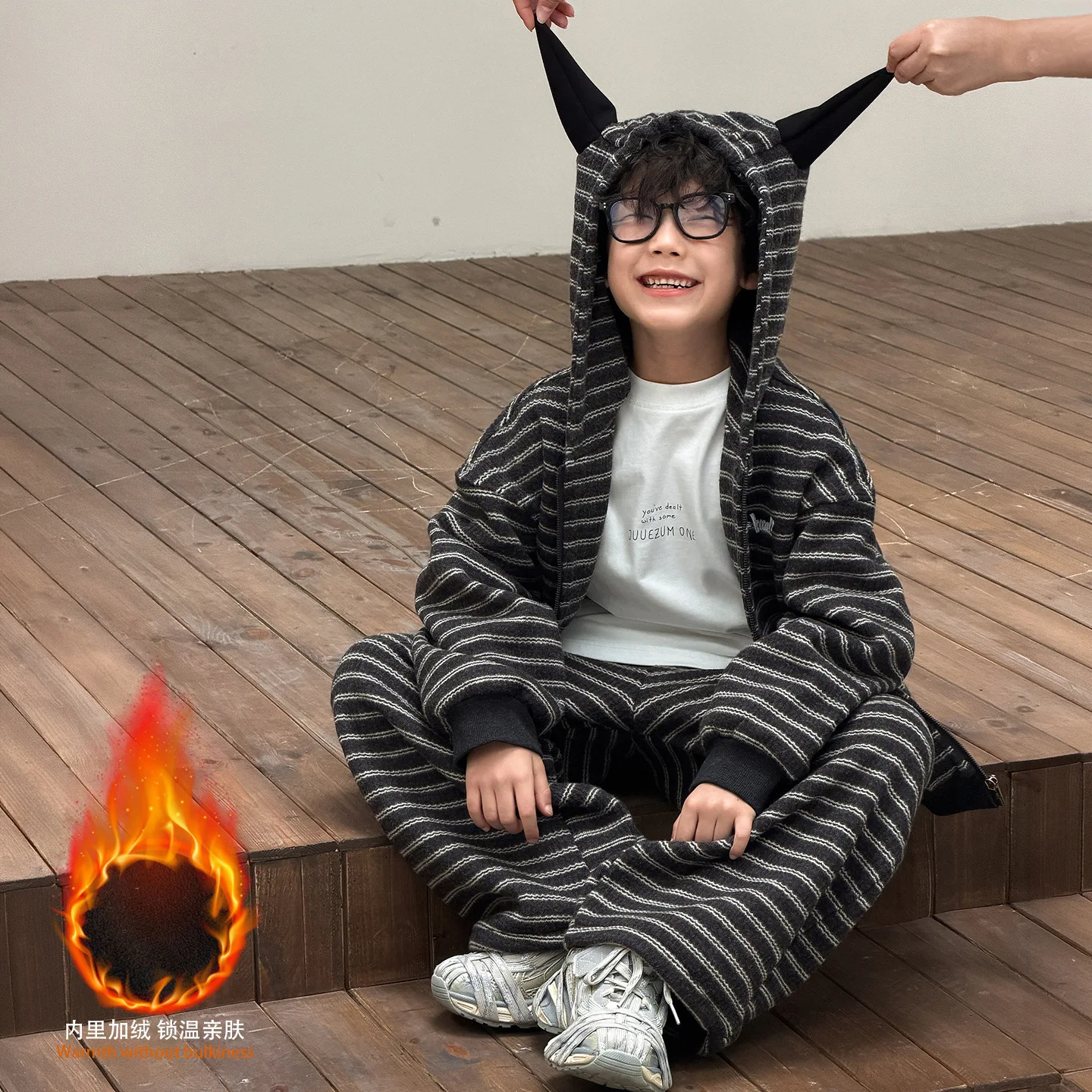 Children Clothing Korean Style Loose Comfortable Fleece Set 2026 Winter New Boys Fashion Casual Striped Playful Two Piece Set