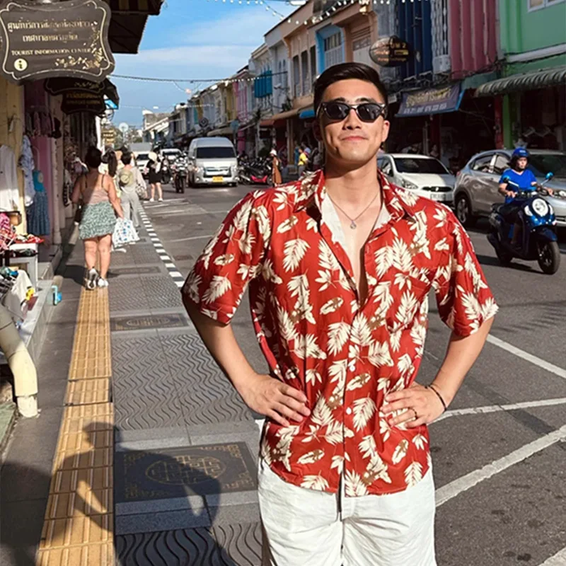 2026 New Men's Ice Silk Hawaiian Floral Short Sleeve Shirt Summer Beach Vacation Top Thailand Style Casual Button Down Shirt