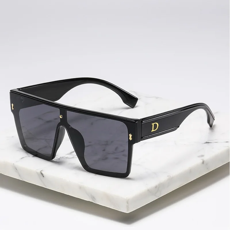 

New Vintage Style Sunglasses For Women And Men Designer Square Brand Sun Glasses Unisex Fashion UV400 Shades