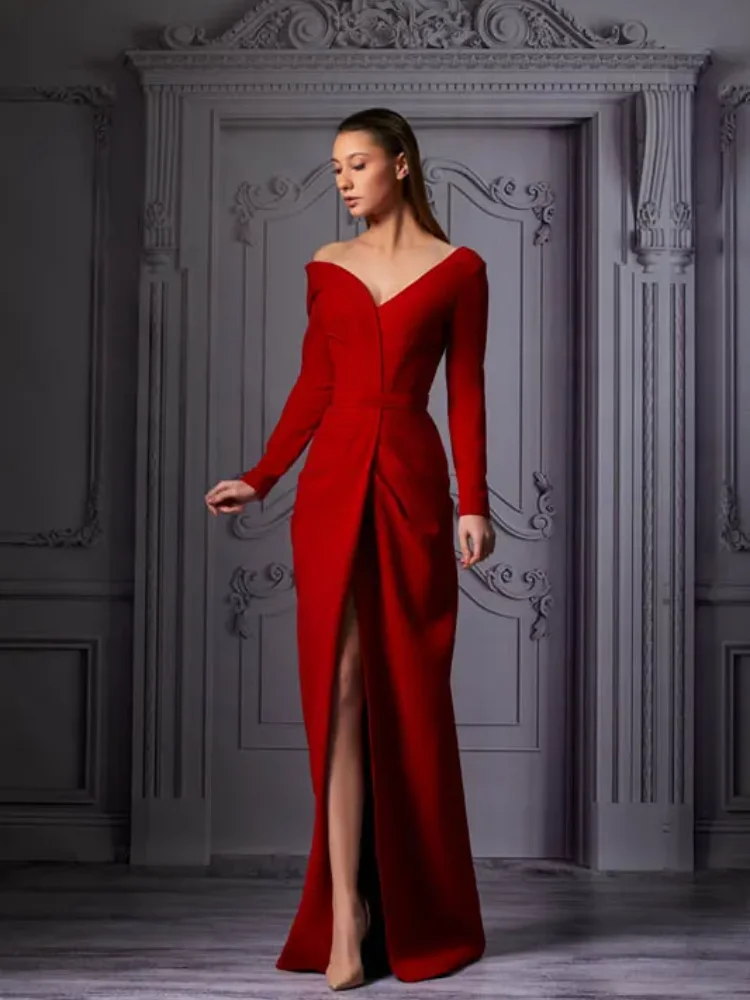 Elegant Off Shoulder Long Sleeved Red Evening Gown Formal Ball Gown Custom Placket Split Red Carpet Party Gown