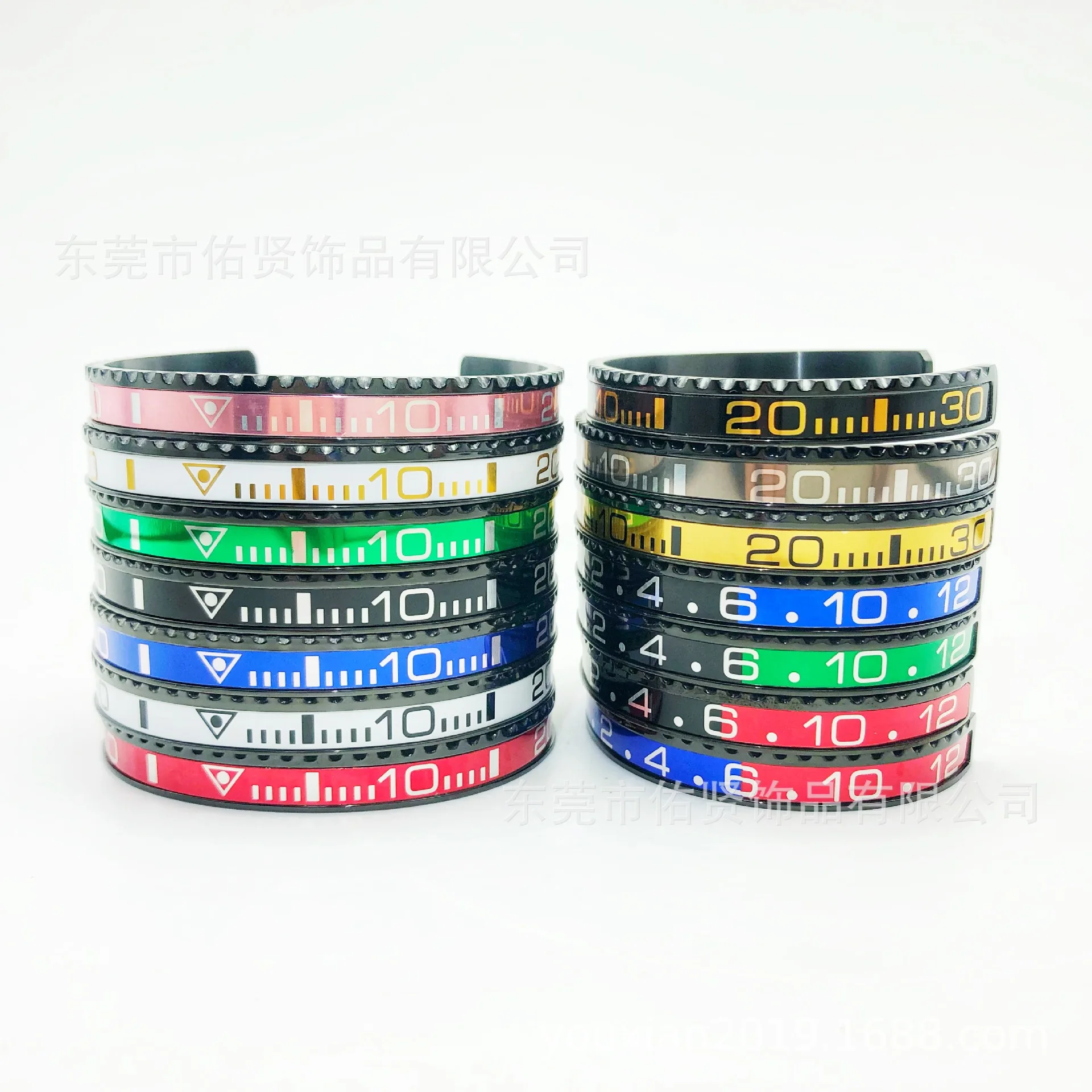 

Sand Surface Black Open Titanium Steel Fashion Bracelet, Digital Men's and Women's Graduated Watch Accessories Bracelet