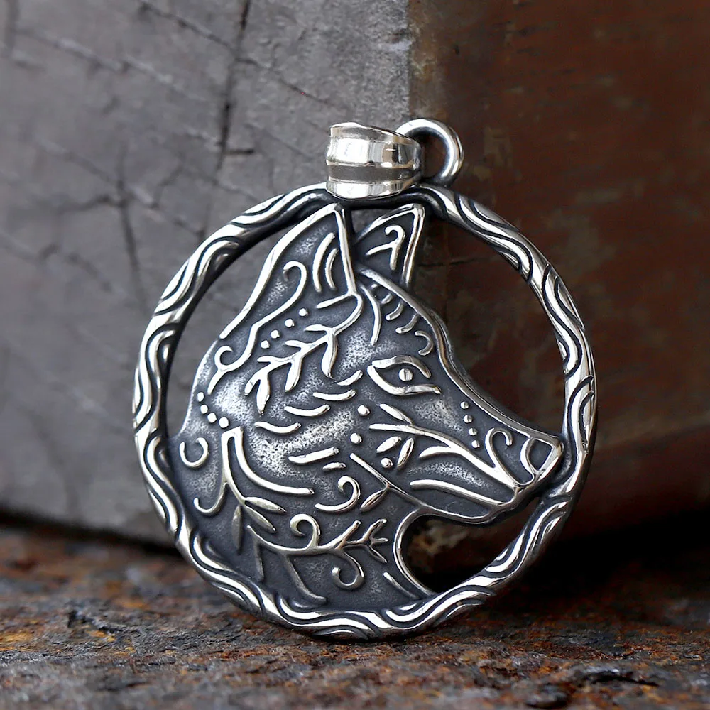 2025 Celtic Wolf Head Accessories Viking Amulet Titanium Steel Pendant Nordic Stainless Steel Jewelry Wholesale Men's Pendant