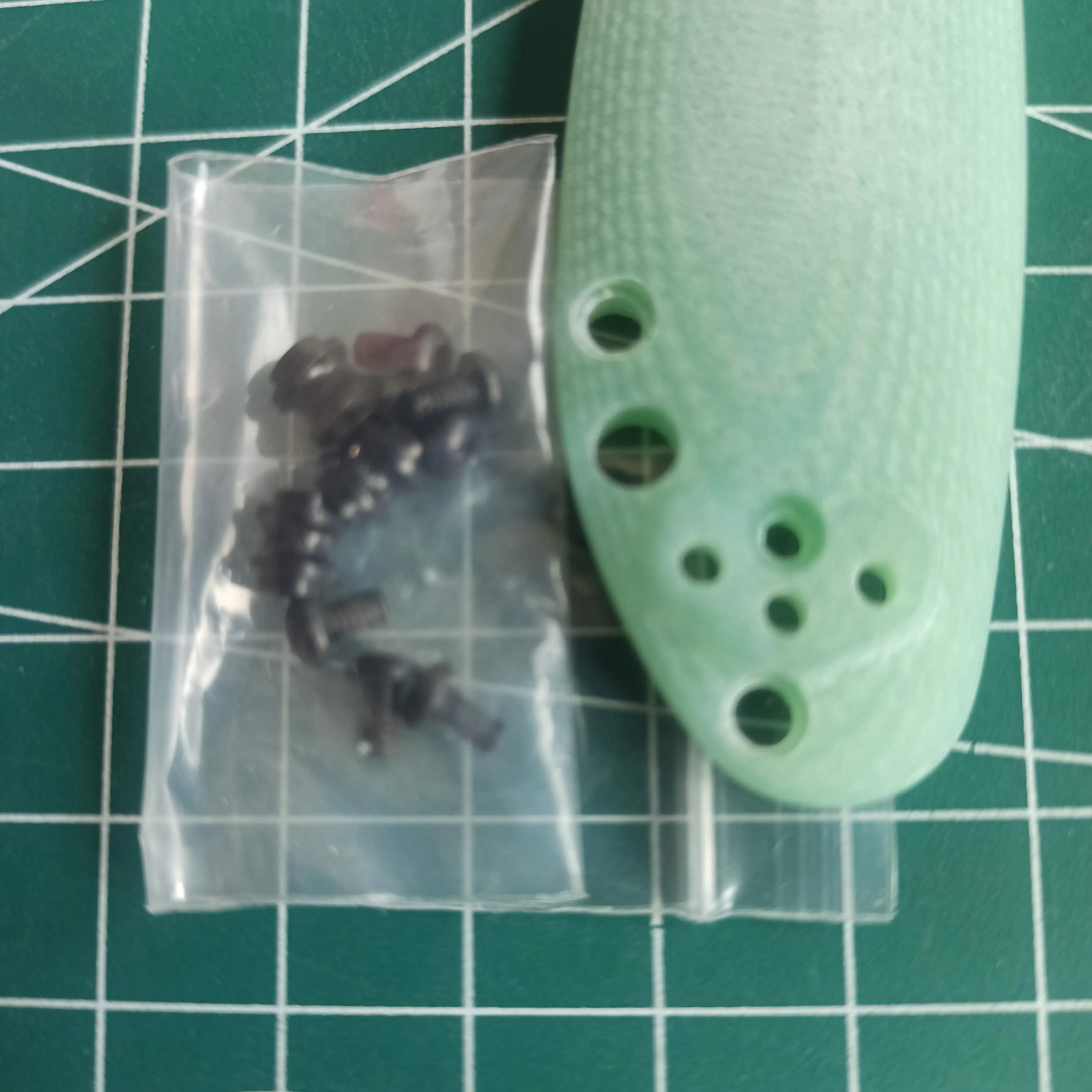 

1 пара весов с ручкой ножа из материала G10 на заказ для ножей Benchmade Griptilian 555-556